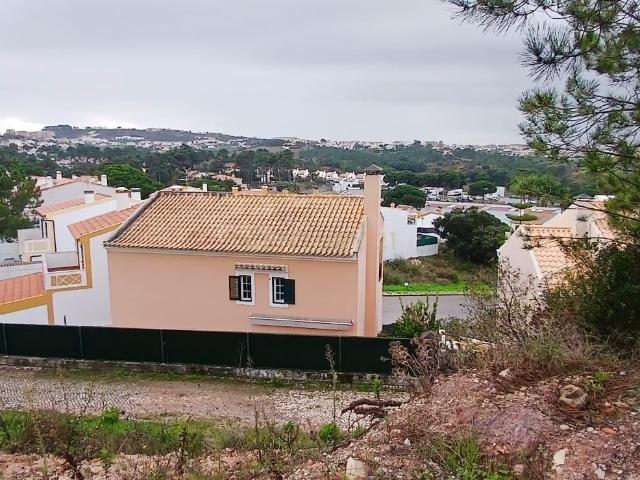 Terreno Exclusivo para Construção da Casa dos Seus Sonhos – Semanito, Sesimbra