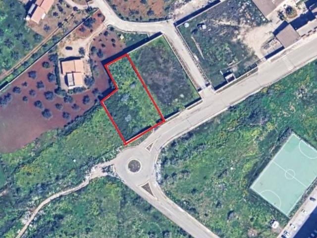 Terreno edificabile commerciale in vendita a Castelvetrano, Castelvetrano Citt