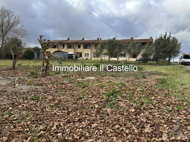 Terreno edificabile commerciale in vendita a Castiglione Del Lago