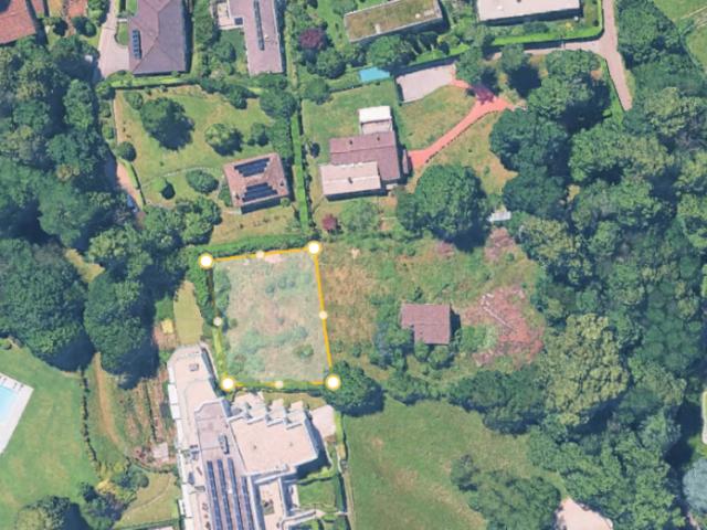Terreno edificabile con progetto approvato