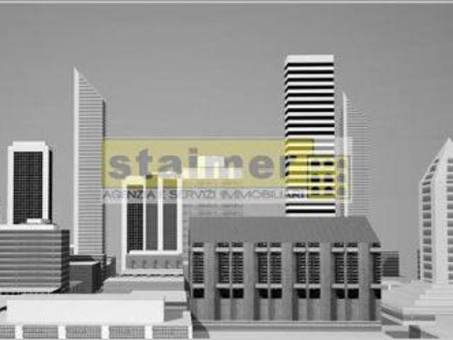 Terreno edificabile di 1933 mq con capacit edificatoria di 5002 mc