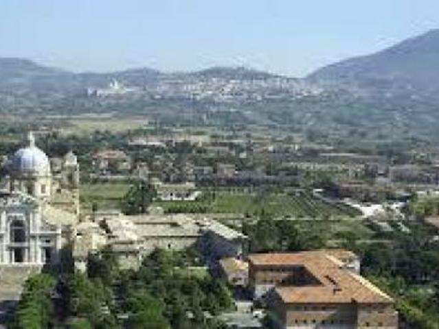 Terreno edificabile in vendita a Assisi