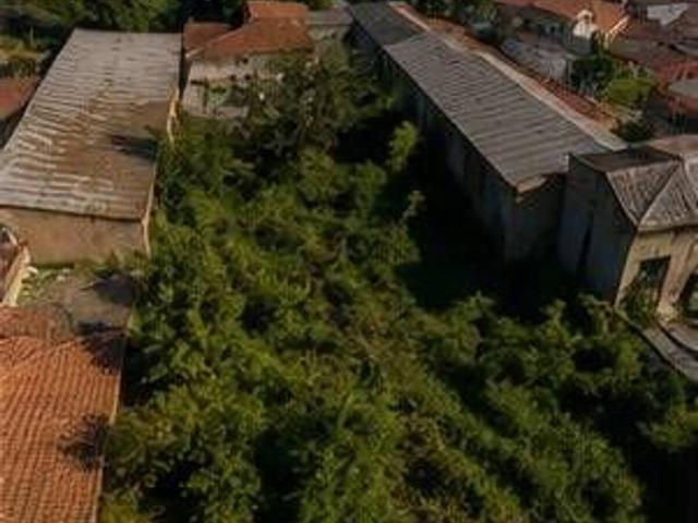 Terreno edificabile in vendita a Cascina