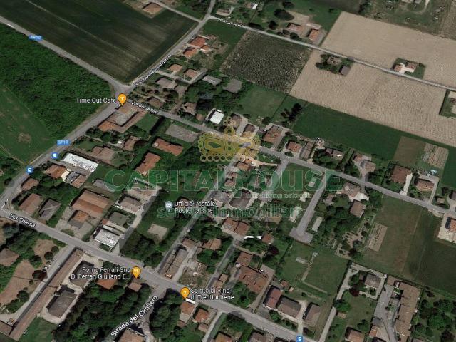 Terreno edificabile in vendita a Cento, Alberone
