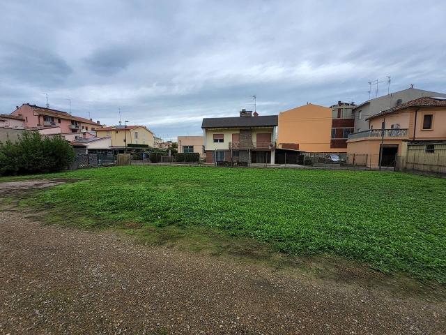 Terreno edificabile in vendita a Conselice