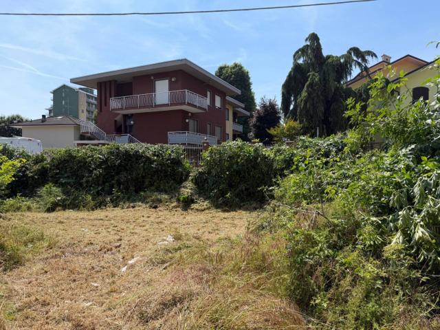 Terreno Edificabile in vendita a Cornaredo