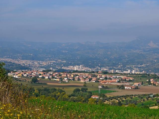 Terreno edificabile in vendita a Folignano, Piane di Morro