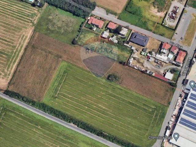 Terreno edificabile in vendita a Legnano