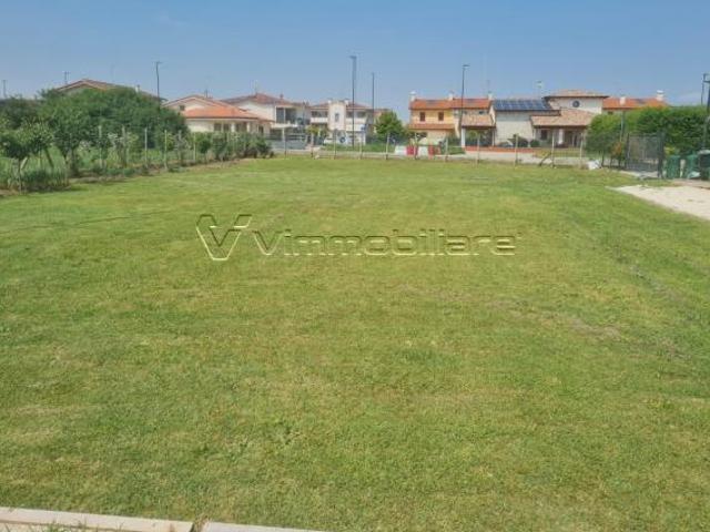 Terreno edificabile in vendita a Noventa Vicentina