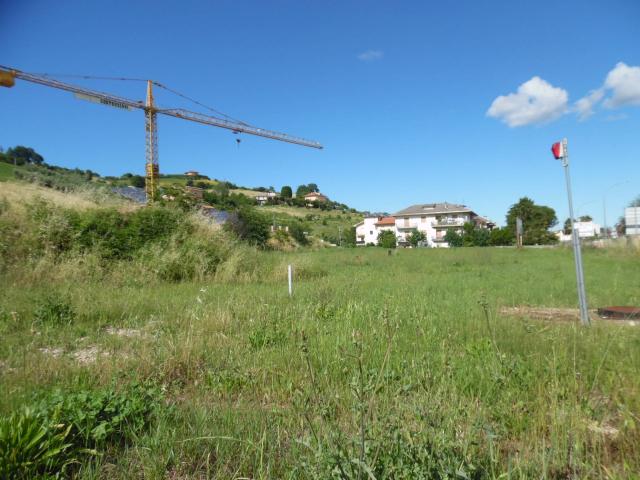 Terreno edificabile in vendita a Offida, Valtesino