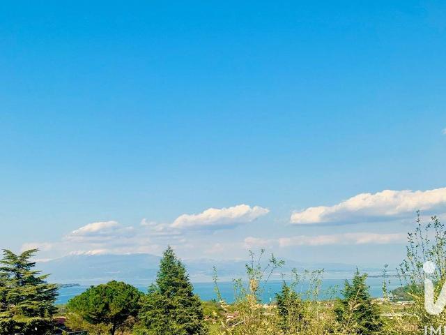 Terreno edificabile in vendita a Padenghe Sul Garda