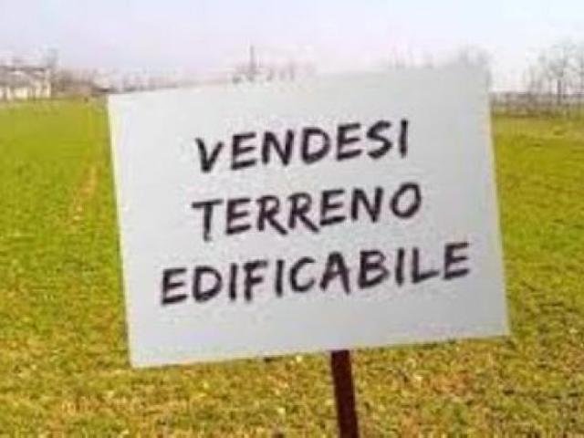 Terreno edificabile in vendita a Pietrasanta