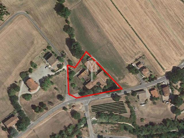 Terreno edificabile in vendita a Quattro Castella