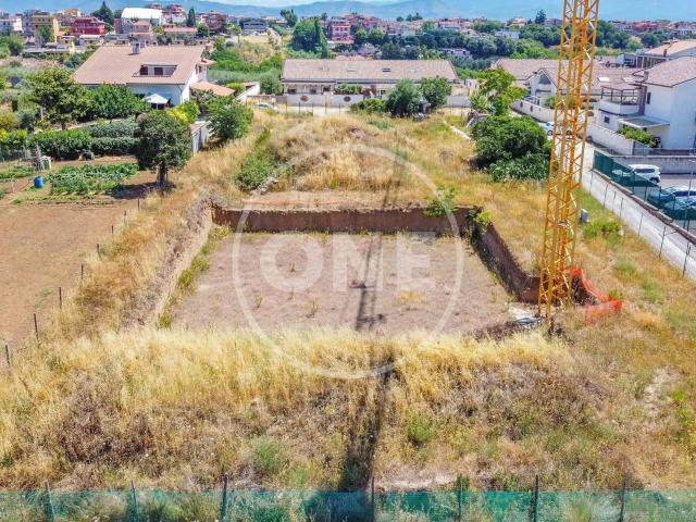 Terreno edificabile in vendita a Roma
