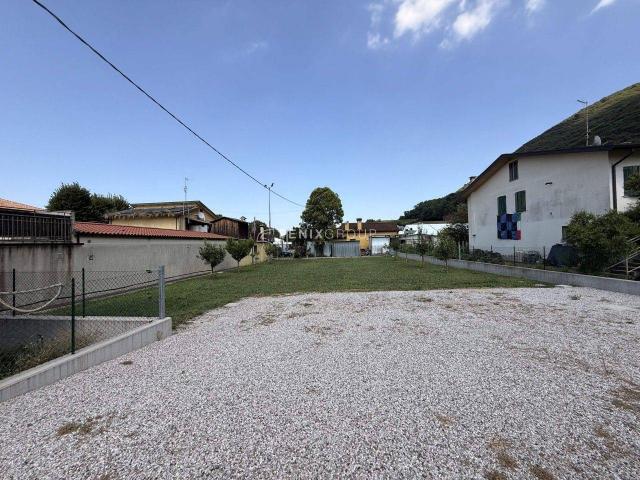 Terreno edificabile in vendita a Rovolon
