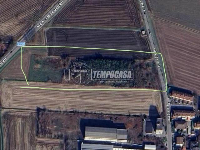 Terreno edificabile in vendita a Sannazzaro De' Burgondi