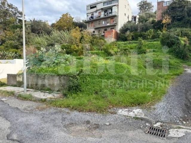 Terreno edificabile in vendita a Saponara
