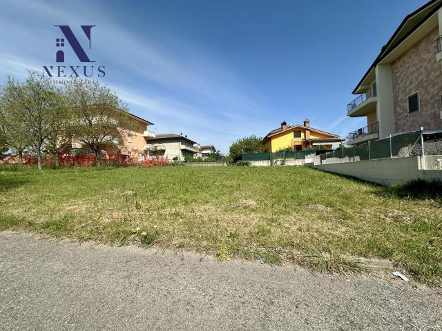 Terreno edificabile residenziale in vendita a Colli al Metauro