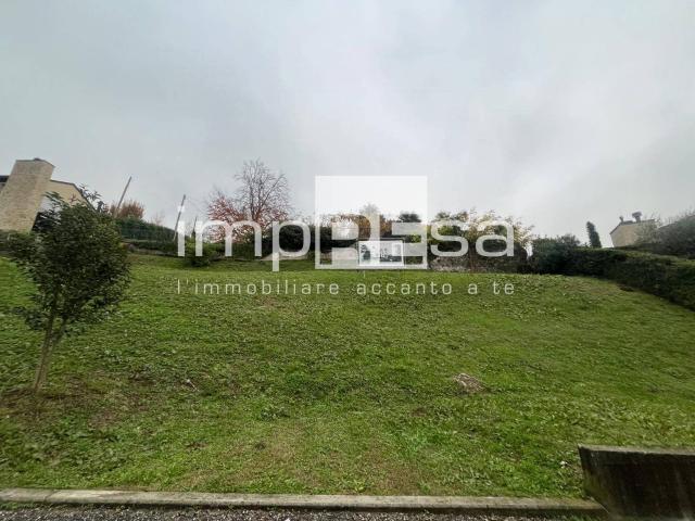 Terreno edificabile residenziale in vendita a Conegliano, Monticella