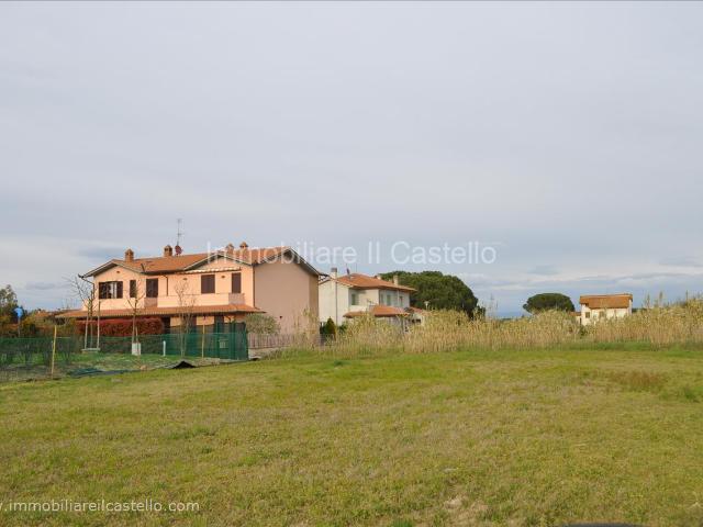 Terreno edificabile residenziale in vendita a Castiglione Del Lago