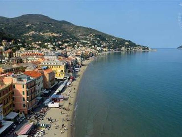 Terreno edificabile residenziale in vendita a Alassio