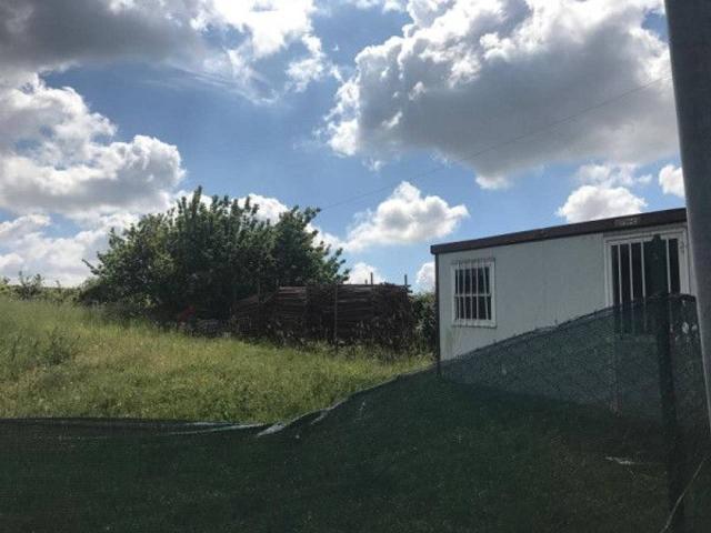 Terreno edificabile residenziale in vendita a Roma