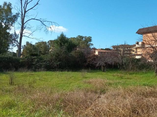 Terreno edificabile residenziale in vendita a Roma