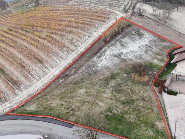 Terreno edificabile Vezza d'Alba