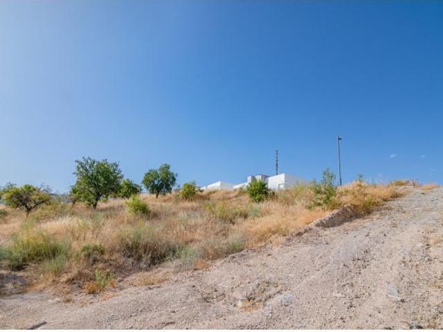 TERRENO EDIFICABLE EN LA ZUBIA