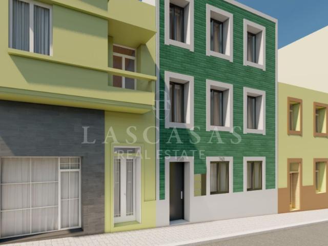 Terreno edificado com projeto aprovado para 4 frações