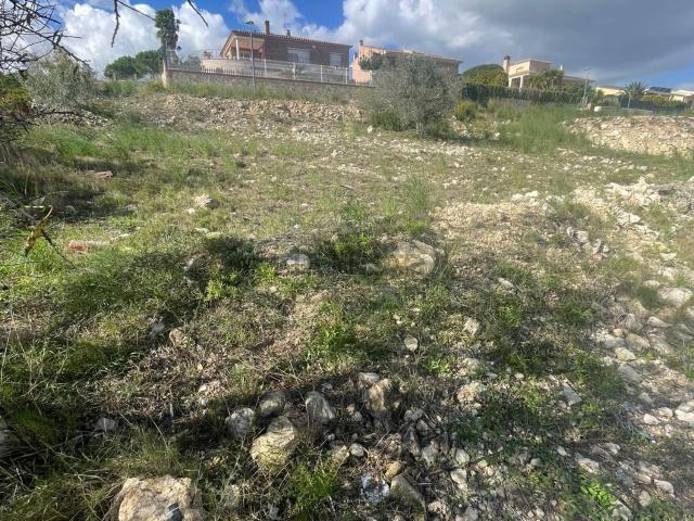 Terreno, El Perello