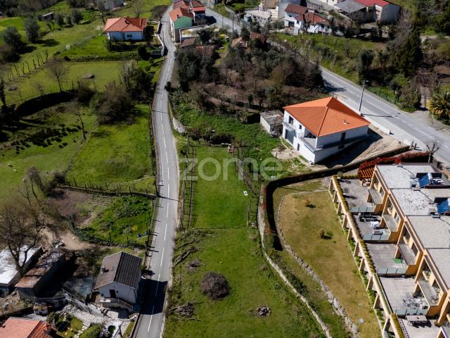 Terreno em Moreira de Rei