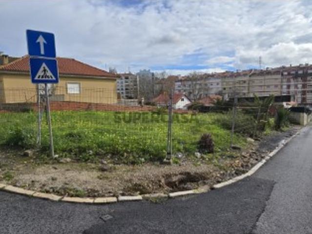 Urbano em Agualva e Mira Sintra