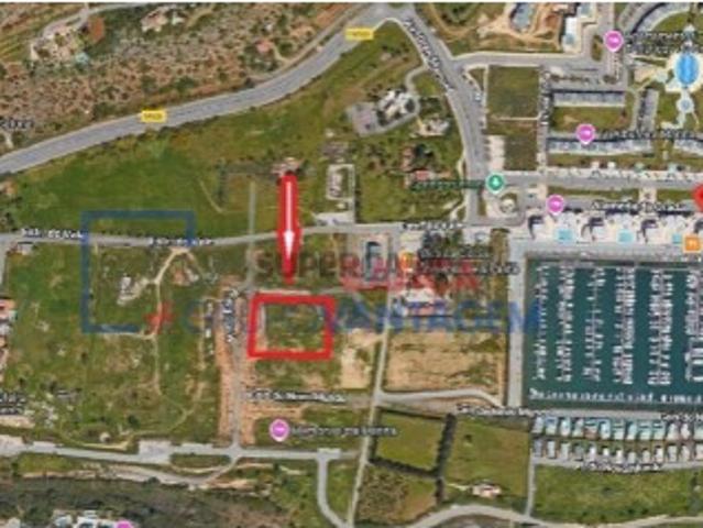 Terreno em Albufeira e Olhos de Água