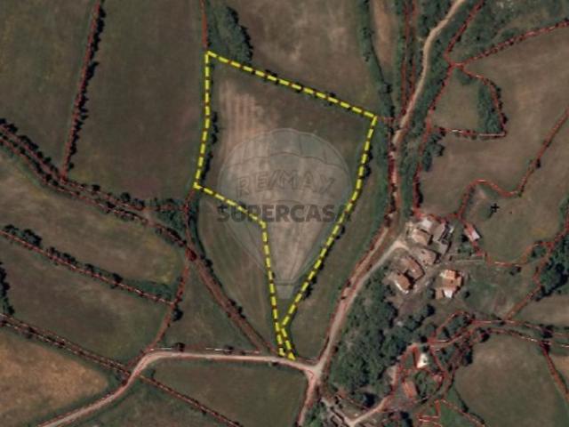 Terreno em Montelavar
