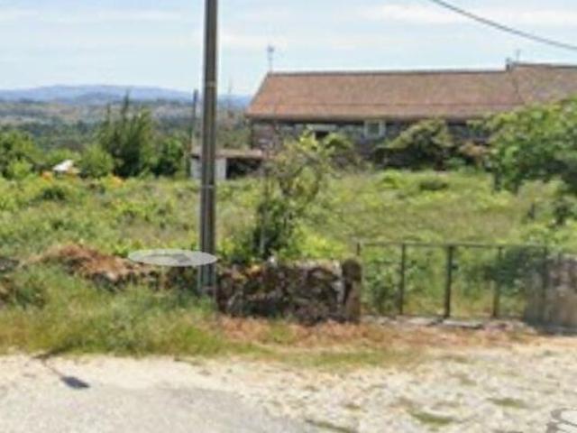 Terreno em Bouçoães
