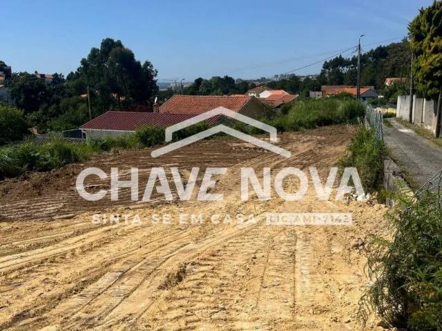 TERRENO EM CANDELO