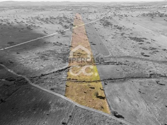 Terreno em Capelins Santo António