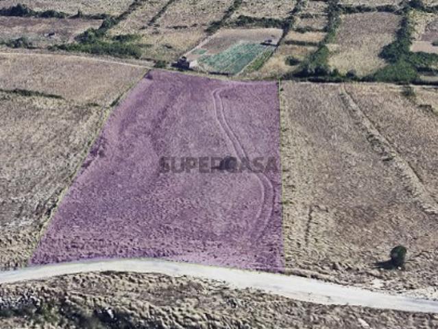 Terreno em Fanhões