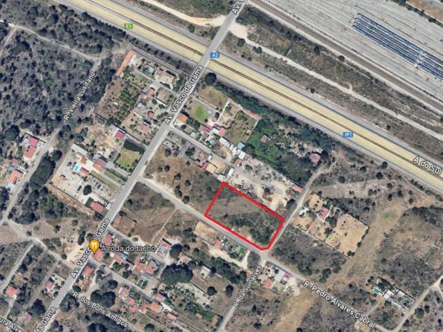 TERRENO EM FOROS DA CATRAPONA SEIXAL
