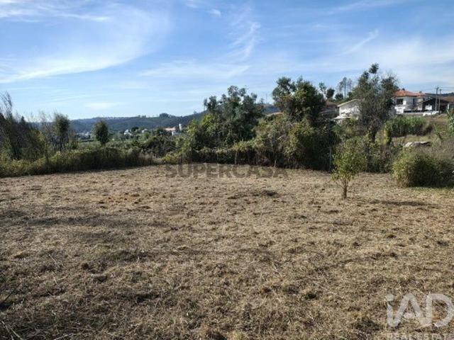 Terreno em Foz do Sousa e Covelo de 3200,00 m²