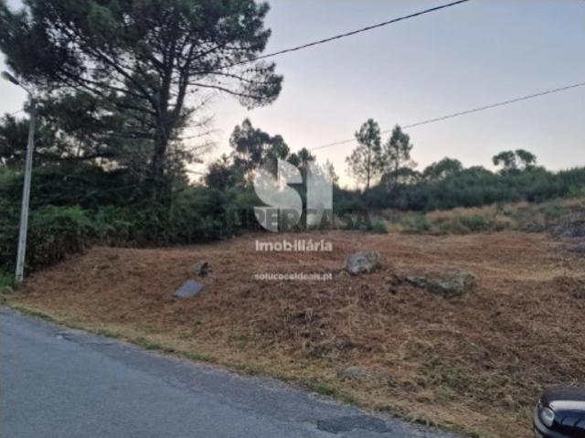 Terreno em Paredes