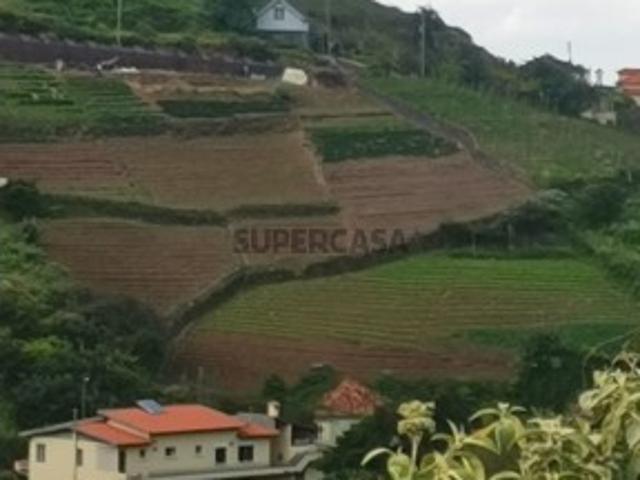 Terreno em Porto da Cruz