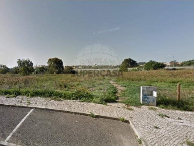 Terreno em Rio de Mouro