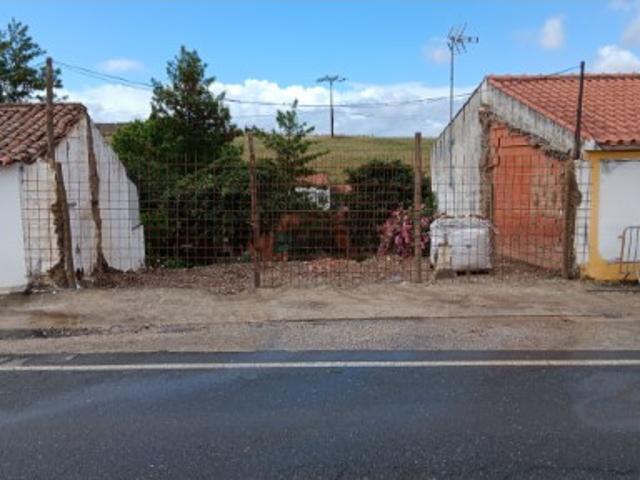 Terreno em Safara para moradia 100 m2 e quintal de 60 m2