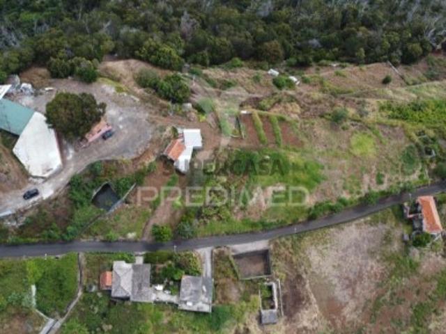 Terreno em Santa Cruz