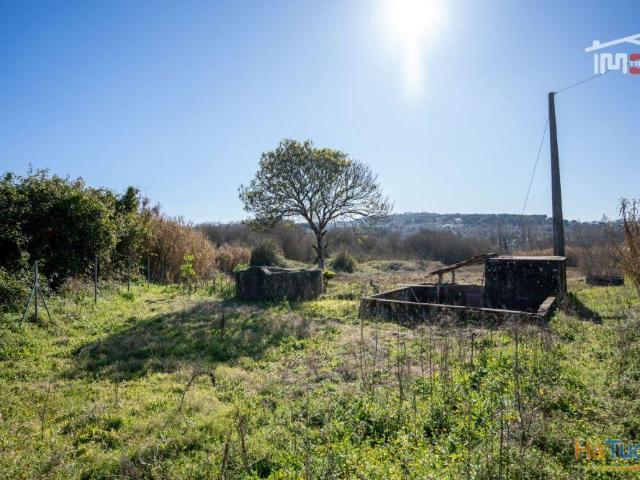 TERRENO EM SEIÇA COM 9700m2 COM GRANDE POTENCIAL PARA DIVERSOS TIPOS DE ATIVIDADE RURAL E COMERCIAL | 26064063595