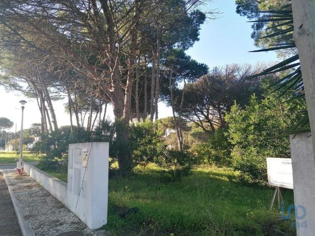 Terreno em Sesimbra Castelo de 363,00 m²