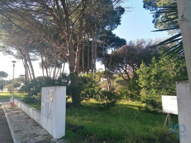 Terreno em Sesimbra Castelo de 363,00 m²
