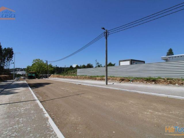 Terreno em Serzedo, Vila Nova de Gaia | 26082792997